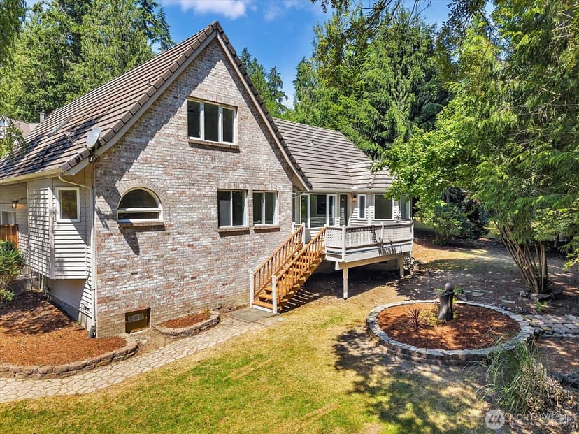 Property photo for 3851 Ambleside Lane NE, Bremerton photo 31