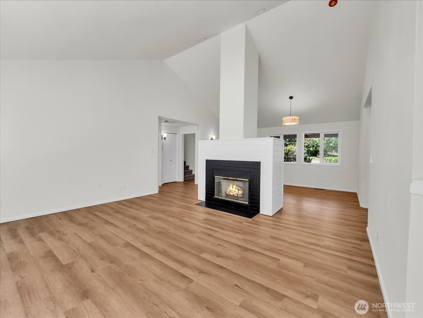 Property photo for 3851 Ambleside Lane NE, Bremerton photo 9