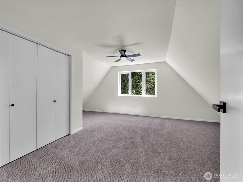 Property photo for 3851 Ambleside Lane NE, Bremerton photo 27