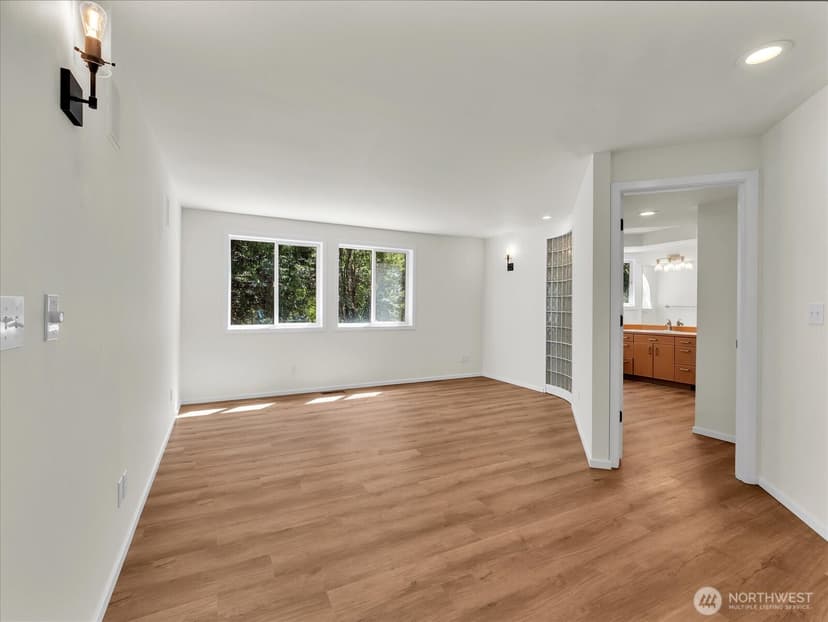 Property photo for 3851 Ambleside Lane NE, Bremerton photo 15