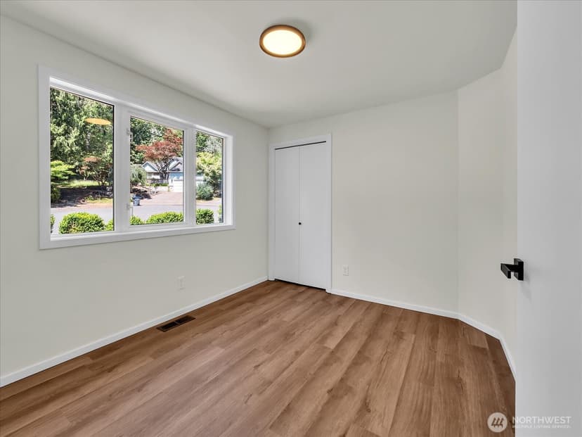 Property photo for 3851 Ambleside Lane NE, Bremerton photo 20