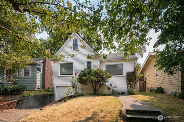 Property photo for 6016 34th Avenue NE, Seattle