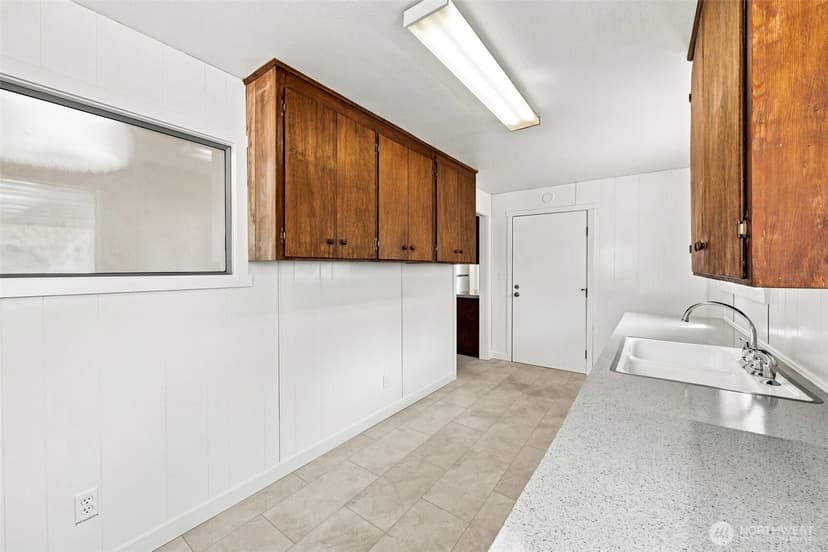 Property photo for 1422 115th Street S, Tacoma photo 15