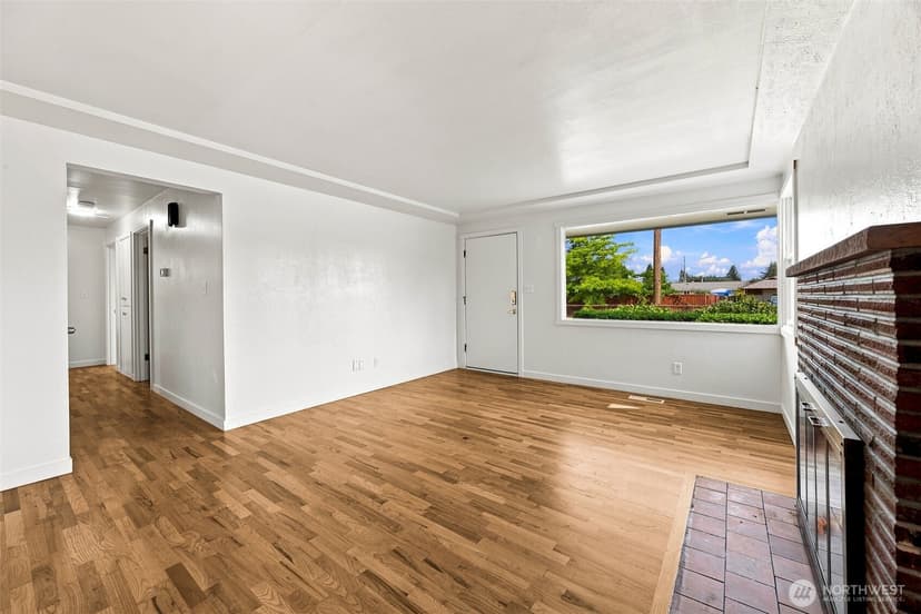 Property photo for 1422 115th Street S, Tacoma photo 9