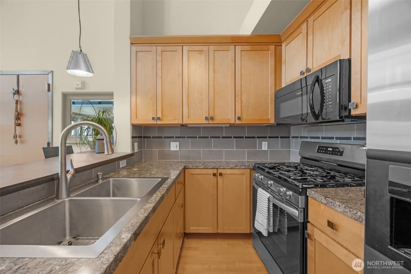 Property photo for 1705 Dock Street #558, Tacoma photo 10