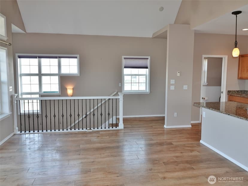 Property photo for 1066 Ocean Shores Boulevard SW, Ocean Shores photo 19