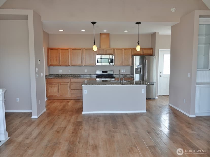 Property photo for 1066 Ocean Shores Boulevard SW, Ocean Shores photo 20