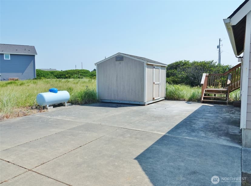 Property photo for 1066 Ocean Shores Boulevard SW, Ocean Shores photo 7