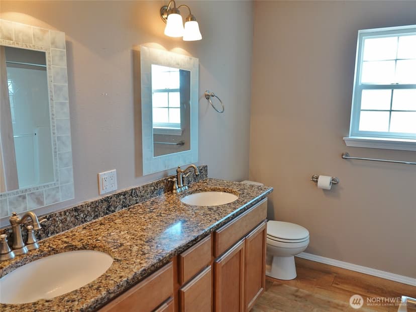 Property photo for 1066 Ocean Shores Boulevard SW, Ocean Shores photo 35