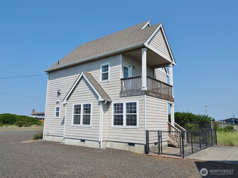 Property photo for 1066 Ocean Shores Boulevard SW, Ocean Shores photo 4