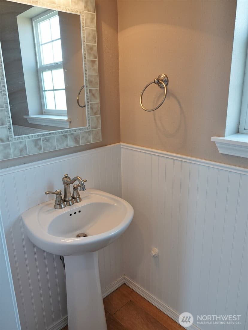 Property photo for 1066 Ocean Shores Boulevard SW, Ocean Shores photo 28