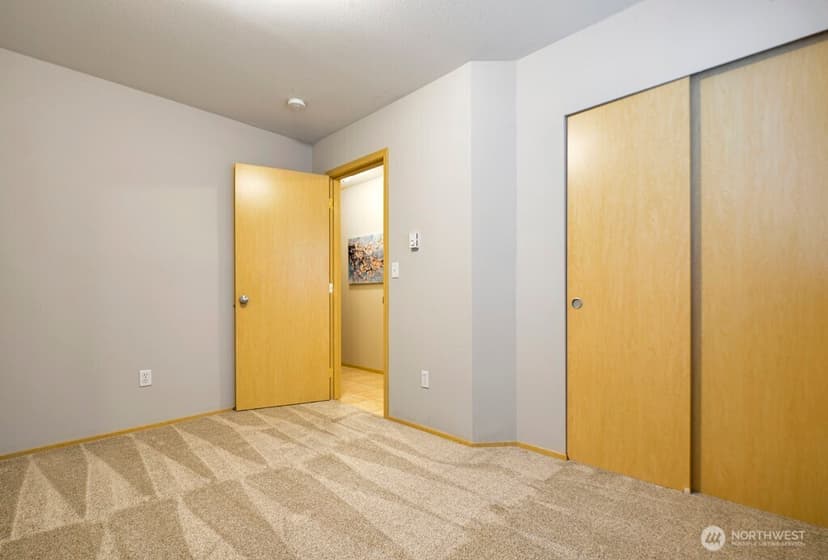 Property photo for 1814 I Street NE #213, Auburn photo 20