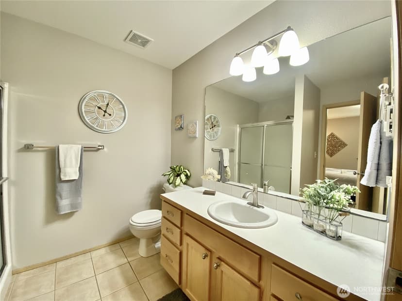 Property photo for 1814 I Street NE #213, Auburn photo 16