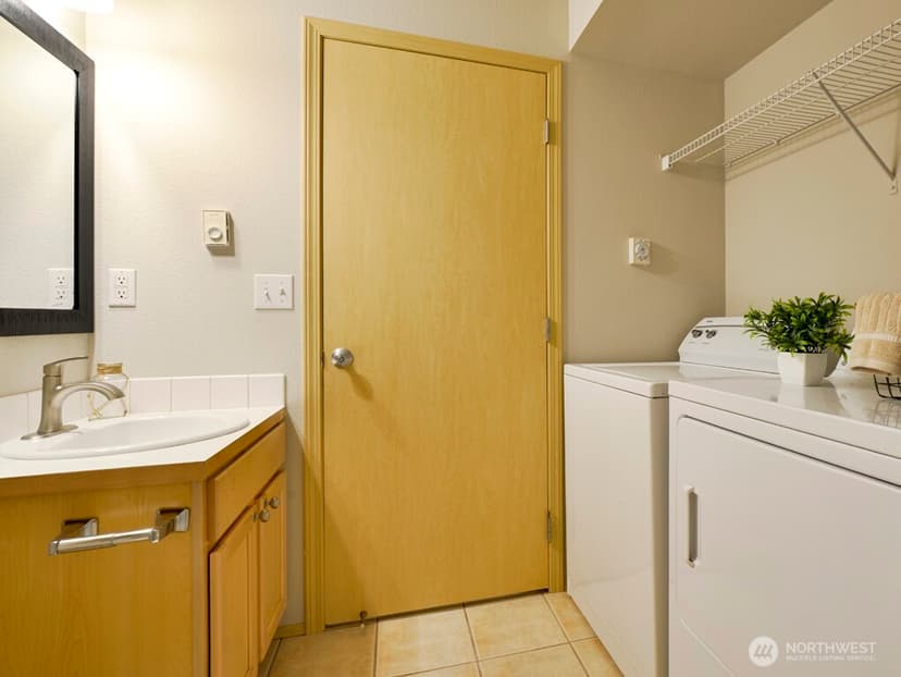 Property photo for 1814 I Street NE #213, Auburn photo 25