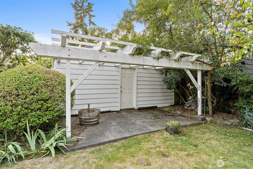 Property photo for 310 NW 75th Street, Seattle photo 25