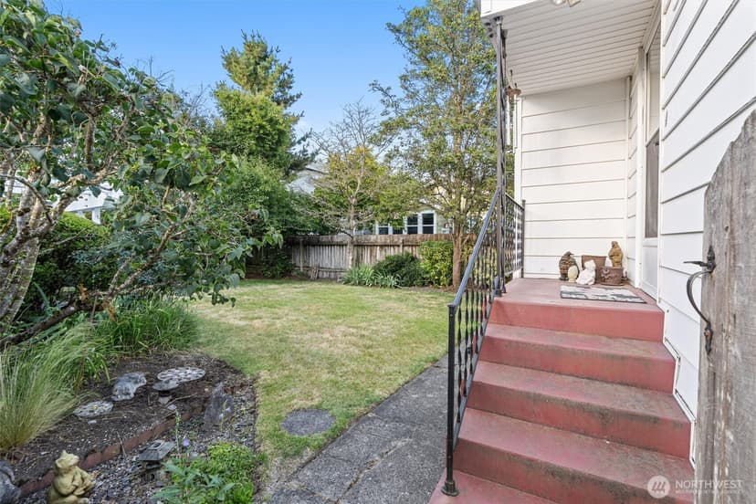Property photo for 310 NW 75th Street, Seattle photo 21