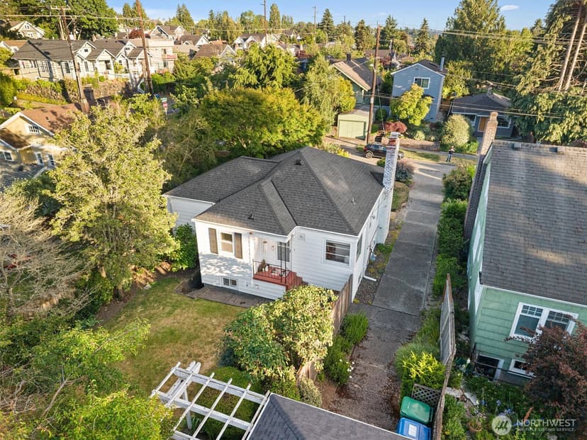 Property photo for 310 NW 75th Street, Seattle photo 27