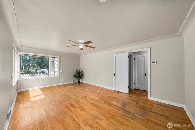 Property photo for 6423 100th Street SW, Lakewood photo 5