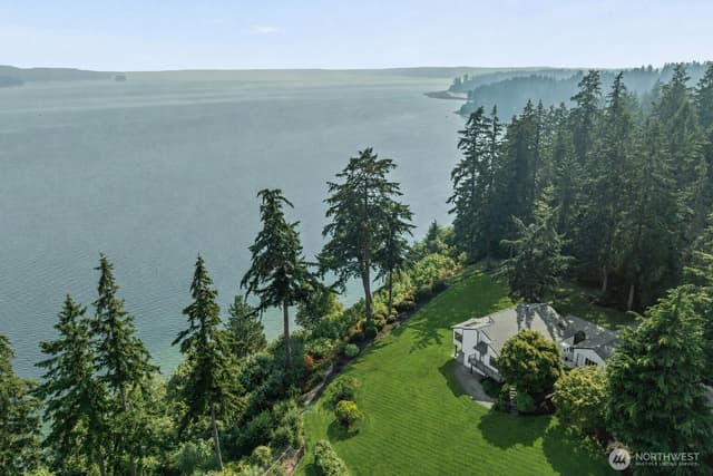 Property photo for 10508 122nd Street NW, Gig Harbor photo 2
