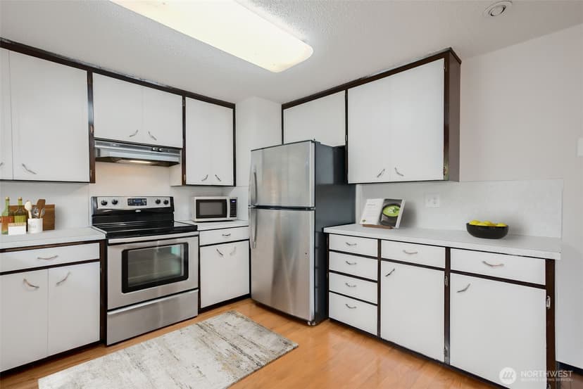 Property photo for 14309 11th Avenue S, Tacoma photo 6