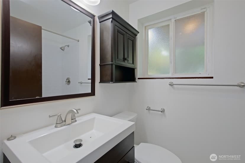 Property photo for 14309 11th Avenue S, Tacoma photo 18