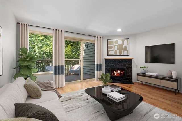 Property photo for 702 NW 189th Lane, Shoreline