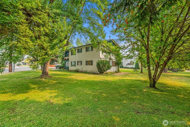 Property photo for 111 Whitman Street #2D, Leavenworth photo 2