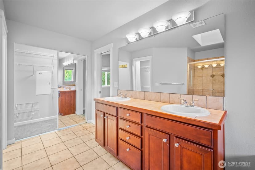 Property photo for 13816 12th Drive SE, Mill Creek photo 30