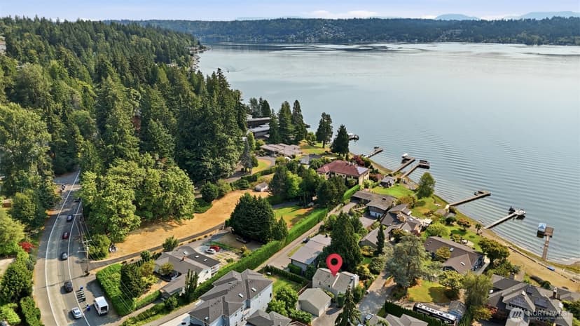 Property photo for 242 W Lake Sammamish Parkway SE, Bellevue photo 37