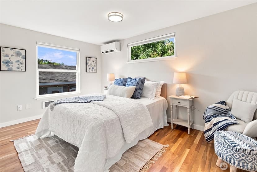 Property photo for 4511 Cascadia Avenue S, Seattle photo 13