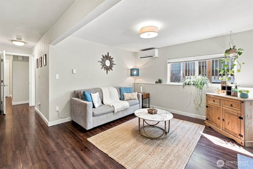 Property photo for 4511 Cascadia Avenue S, Seattle photo 22