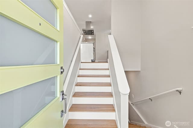Property photo for 4511 Cascadia Avenue S, Seattle photo 3