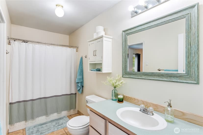 Property photo for 3964 Broadmoor Loop NE, Bremerton photo 22