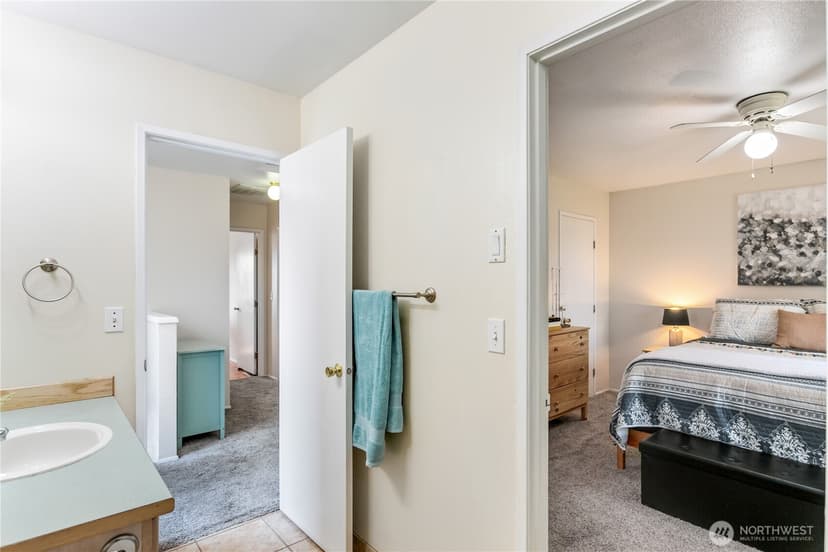Property photo for 3964 Broadmoor Loop NE, Bremerton photo 21