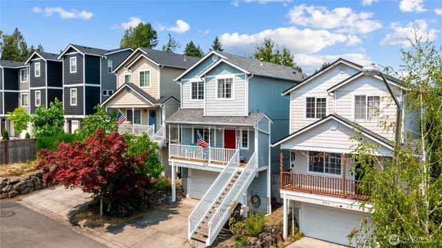 Property photo for 3964 Broadmoor Loop NE, Bremerton photo 2