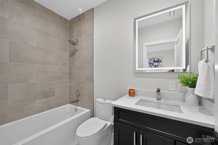Property photo for 17430 Interurban Boulevard, Snohomish photo 22