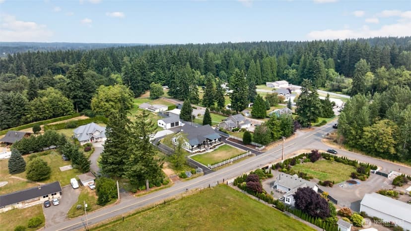 Property photo for 17430 Interurban Boulevard, Snohomish photo 7