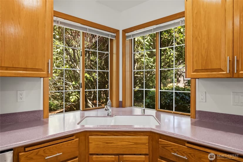 Property photo for 25315 240th Court SE, Maple Valley photo 14