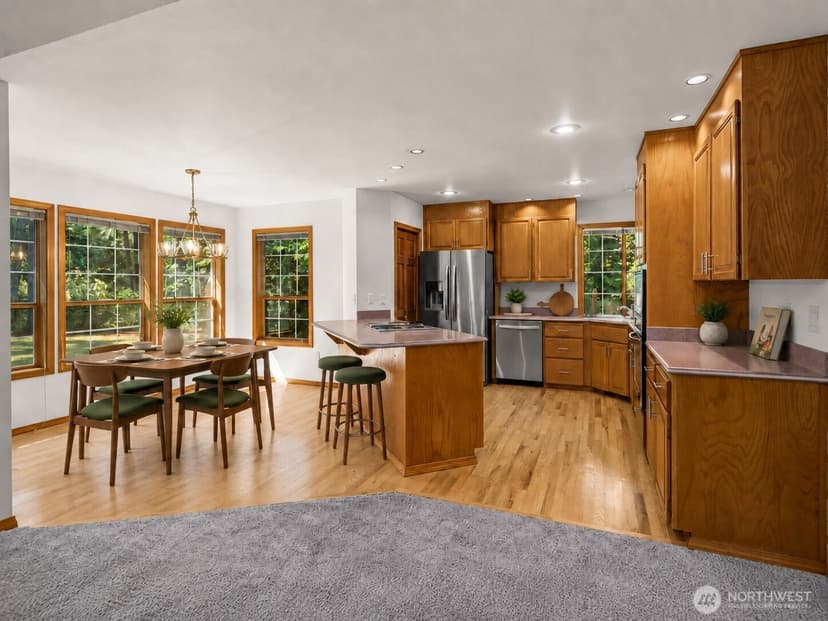 Property photo for 25315 240th Court SE, Maple Valley photo 10