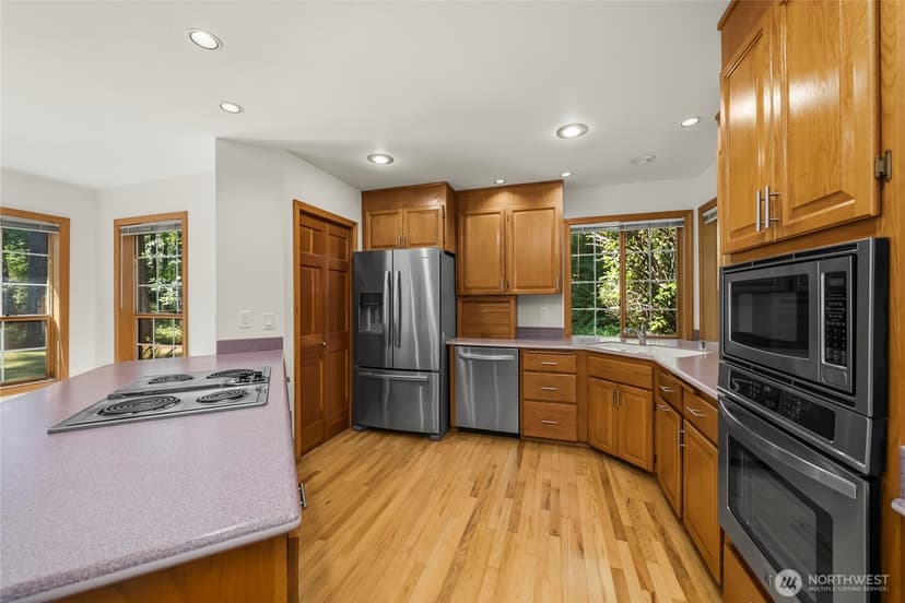 Property photo for 25315 240th Court SE, Maple Valley photo 12