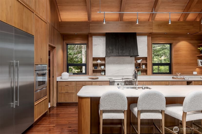 Property photo for 10147 NE Roberts Road, Bainbridge Island photo 7