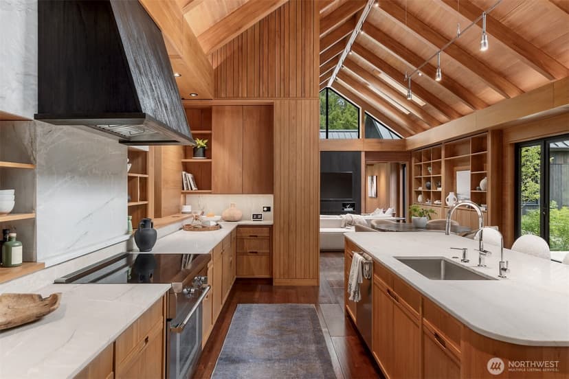 Property photo for 10147 NE Roberts Road, Bainbridge Island photo 8