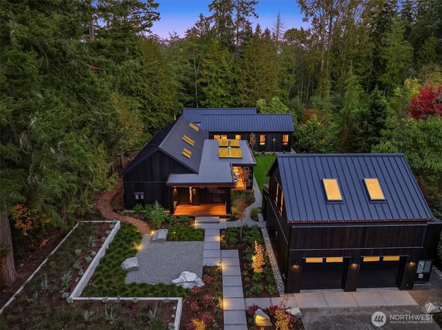 Property photo for 10147 NE Roberts Road, Bainbridge Island photo 2