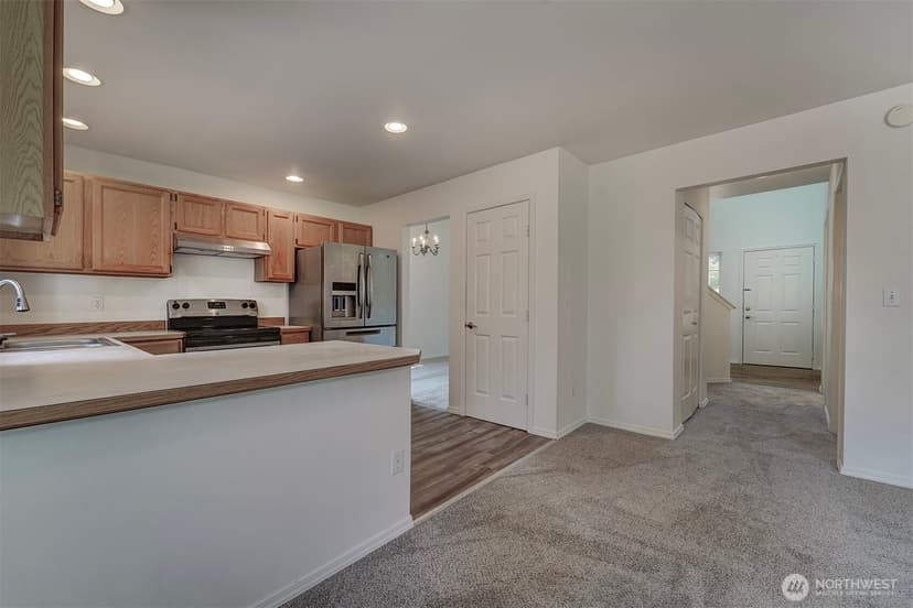 Property photo for 10932 Peony Place NW, Silverdale photo 15