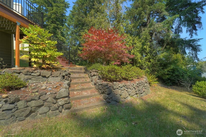Property photo for 10932 Peony Place NW, Silverdale photo 38