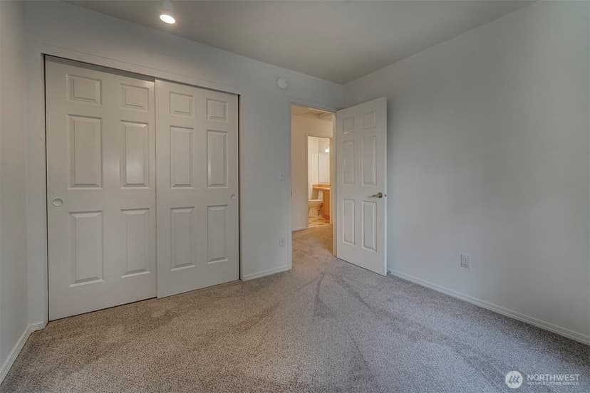 Property photo for 10932 Peony Place NW, Silverdale photo 27