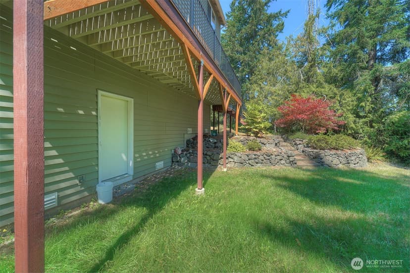 Property photo for 10932 Peony Place NW, Silverdale photo 33
