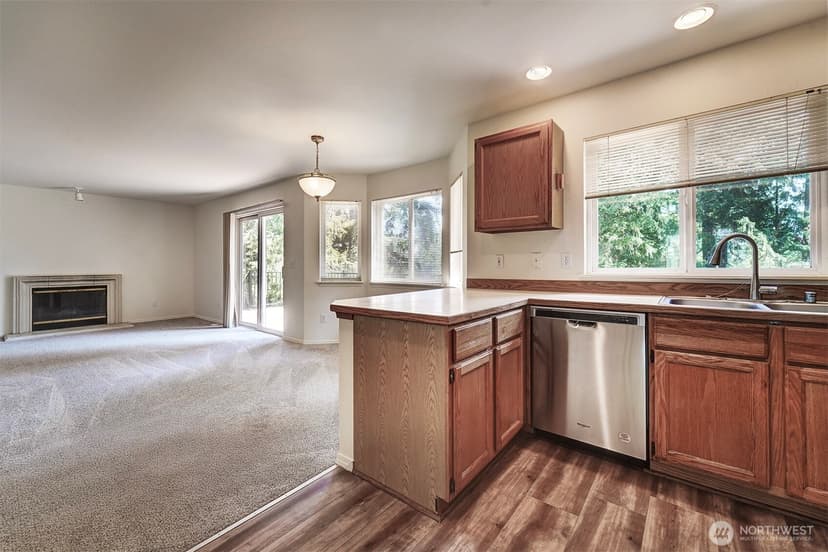 Property photo for 10932 Peony Place NW, Silverdale photo 11