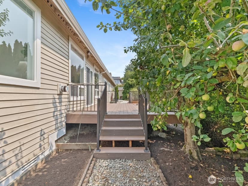 Property photo for 6710 45th Place NE, Marysville photo 34
