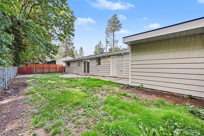 Property photo for 4530 151st Avenue SE, Bellevue photo 18